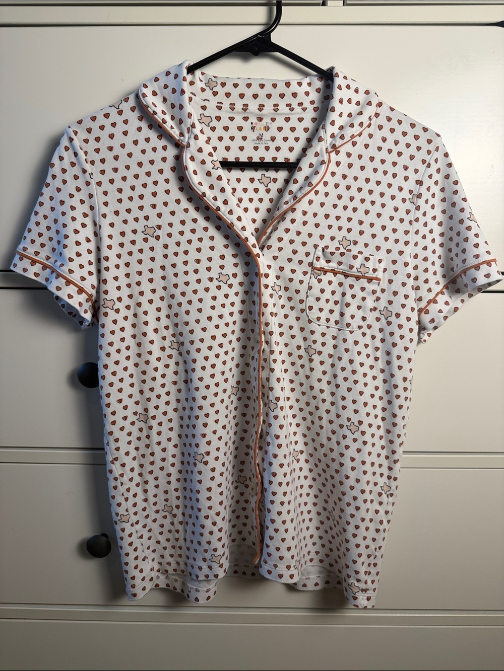 Roller Rabbit Brown and White Texas Heart Patterned Short-Sleeve Pajama Shirt